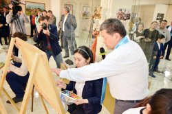 Творческая выставка Мухамета-Умара Паншаева состоялась в ТарГПУ