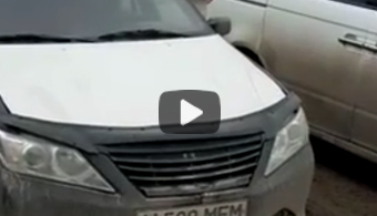 Двуликий автомобиль попал на видео в Таразе