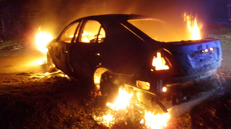 Житель Тараза, обвиняемый в поджоге автомобиля после ссоры с сестрой, получил срок