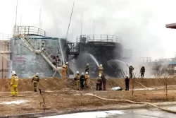 Потушен пожар цистерн с дизтопливом на газоперерабатывающем заводе в селе Аса