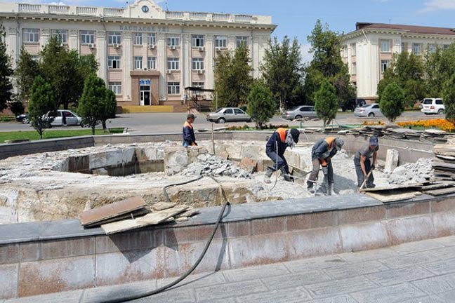 В областном центре продолжается реконструкция объектов