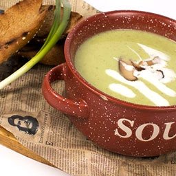 Крем-суп из брокколи и шпината