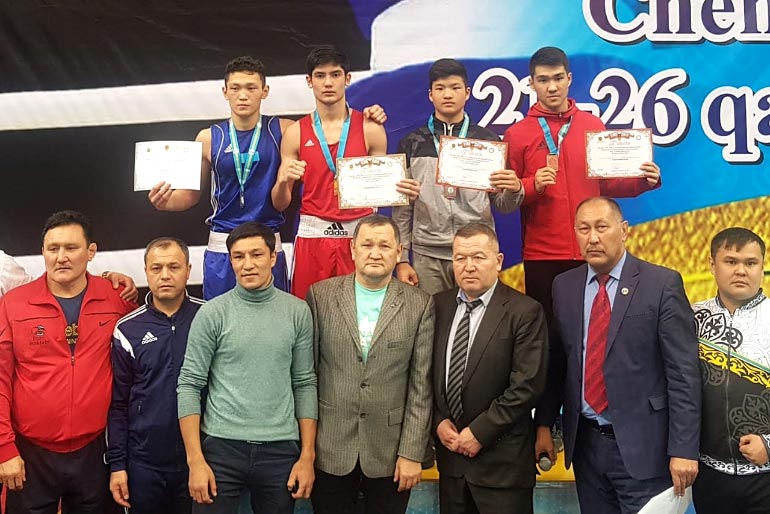 10 молодых жамбылских боксёров завоевали награды на чемпионате в Усть-Каменогорске