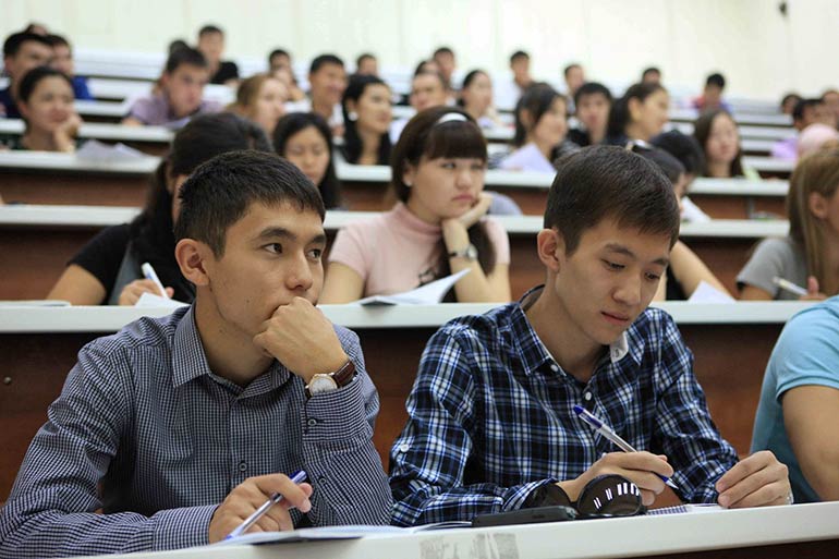 Стоимость обучения в вузах Жамбылской области на 2019-2020 учебный год не повысится