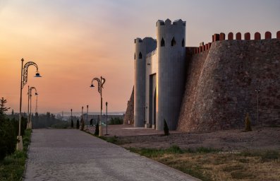 #Тараз.  Тектурмас.  Средневековая крепость
