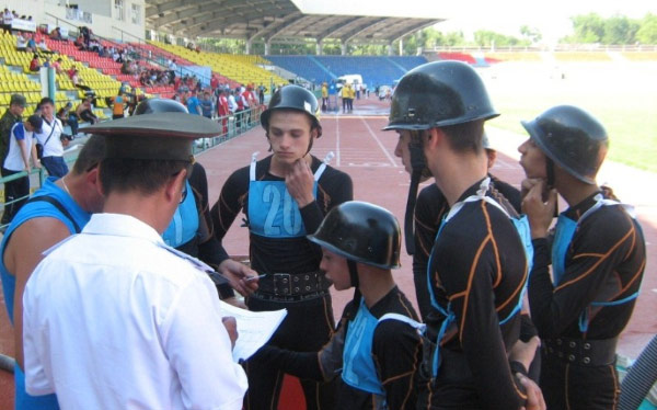 Инструктаж участников летнего чемпионата Казахстана по пожарно-спасательному спорту среди юношей