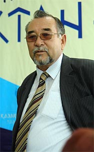 Алибек Амзеев