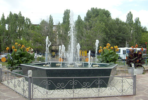 Поющий фонтан в Таразе